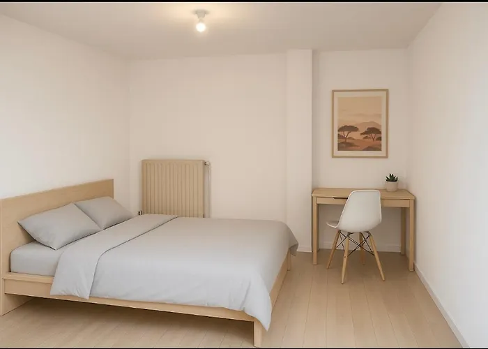Loft 5 - 3 Salles De Bain - Place De Parking Prive - Proximite Gare ,circuit, Centre -evenements Du Circuit 勒芒