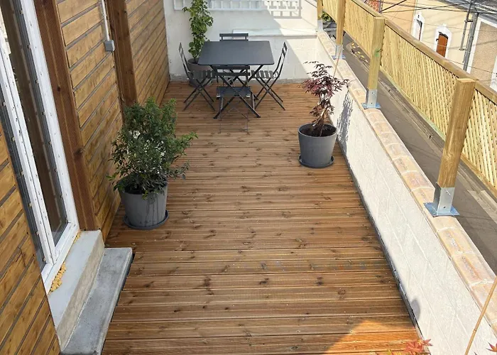 Loft 5 - 3 Salles De Bain - Place De Parking Prive - Proximite Gare ,circuit, Centre -evenements Du Circuit 勒芒